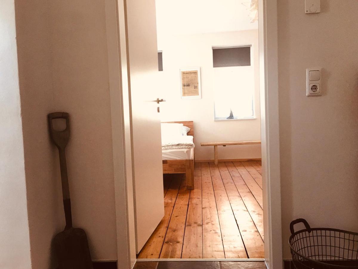 Komplettes Ferienhaus Fuer Bis Zu 4 Personen Dornheim Esterno foto